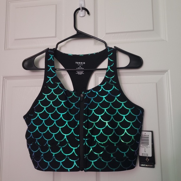 Torrid Mermaid Activewear Set - Picture 4 of 10
